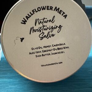 Wallflower Meta Natural Moisturizing Salve